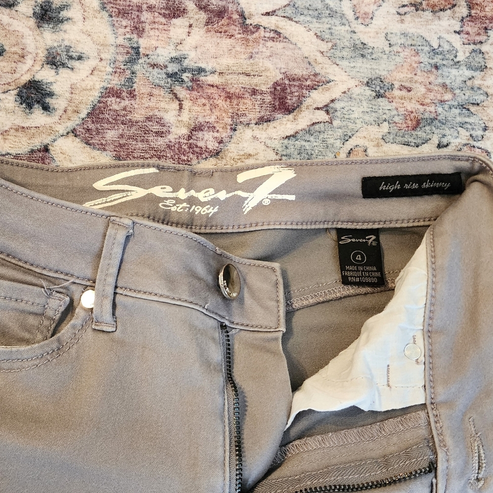Seven 7 High Rise Skinny Light Gray Jeans Size 4 - Picture 10 of 10